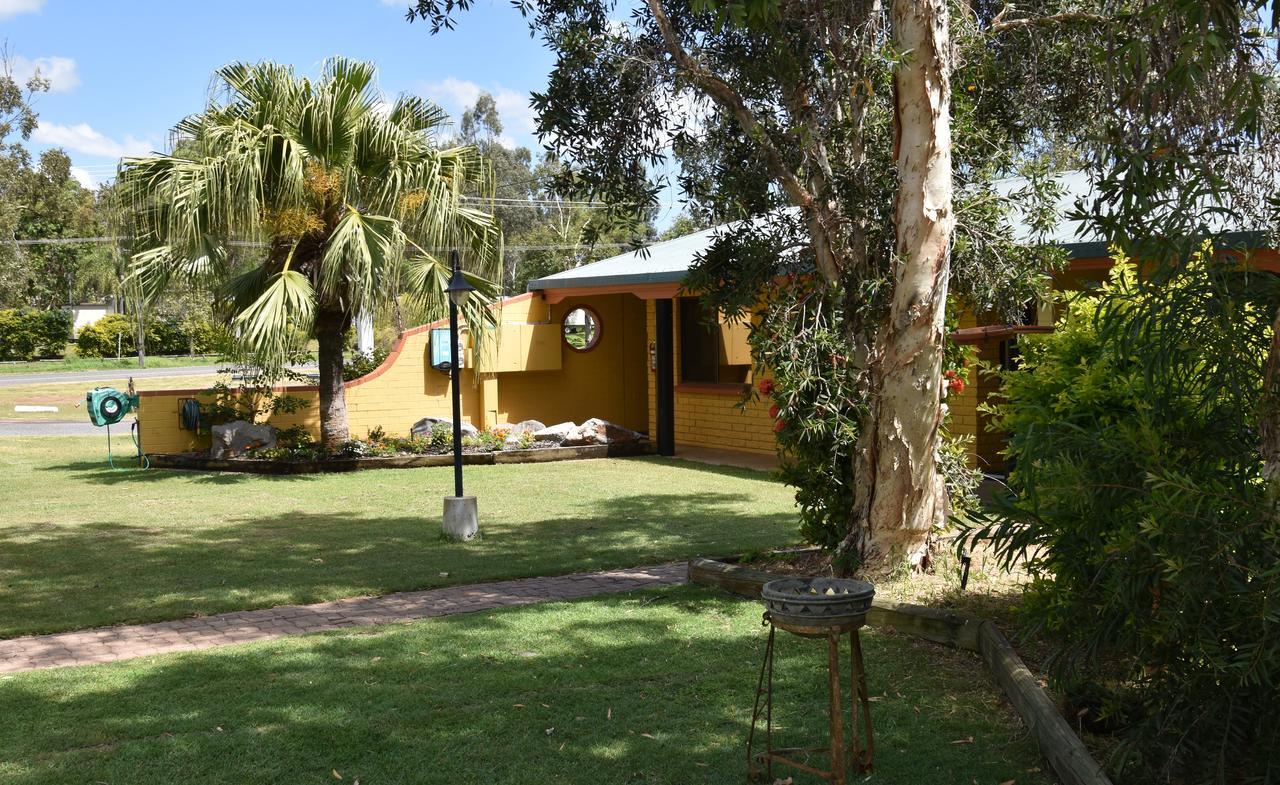 Mundubbera Billabong Motor Inn Exterior photo